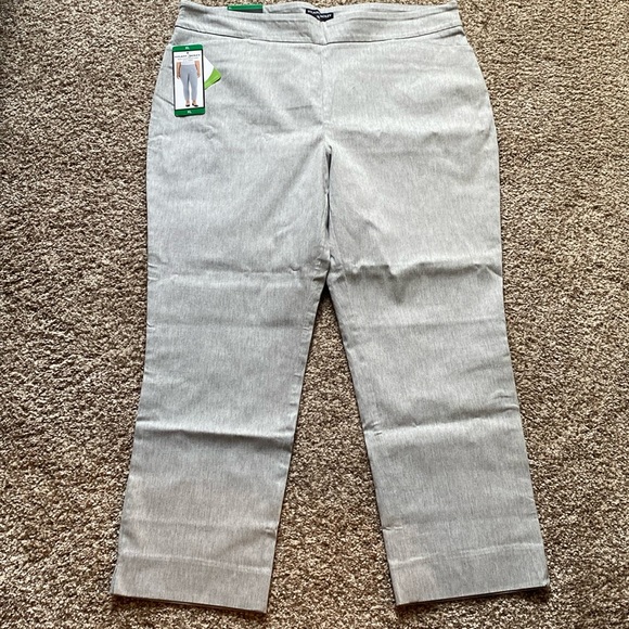 HILARY RADLEY GRAY MID RISE BUILT-IN TUMMY CONTROL PANEL SLIM LEG PANT 🌟NWT🌟 - Picture 5 of 15